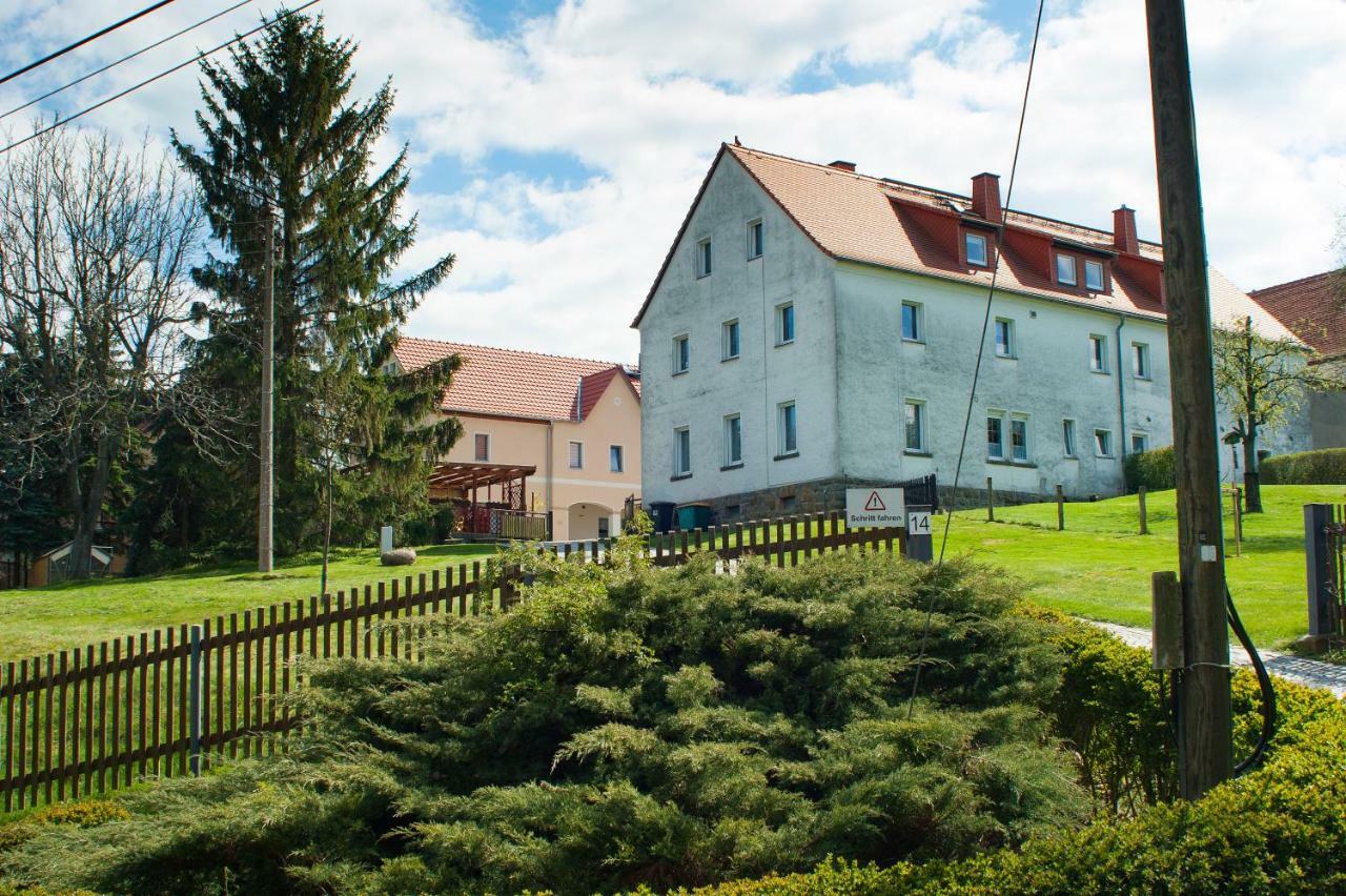 Dreiseitenhof Ferienwohnung Kuenzel Tharandt Luaran gambar